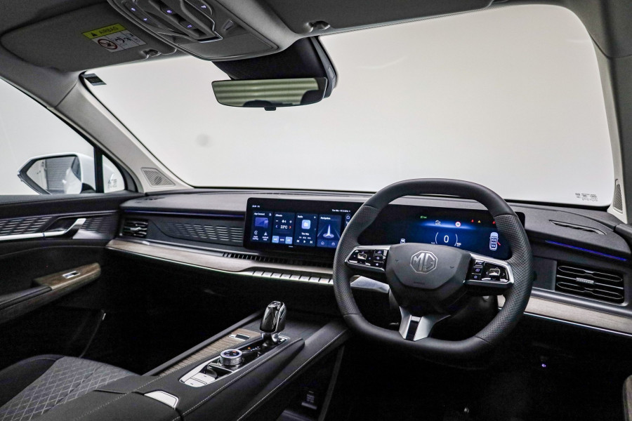 2026 MG QS Excite SUV Image 2