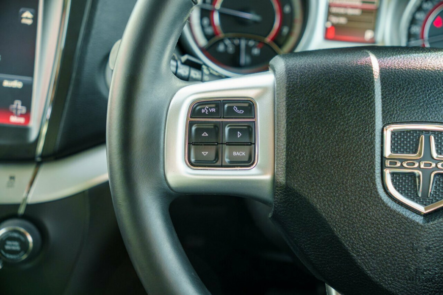 2015 Dodge Journey JC R/T Wagon Image 10