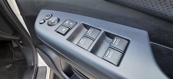 2016 MY17 Honda CR-V RM Series II VTi-L SUV image 14