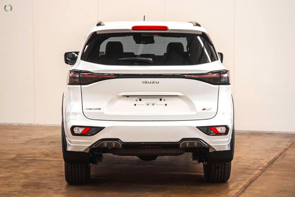 2026 MY25.5 Isuzu MU-X RJ X-TERRAIN SUV Image 3
