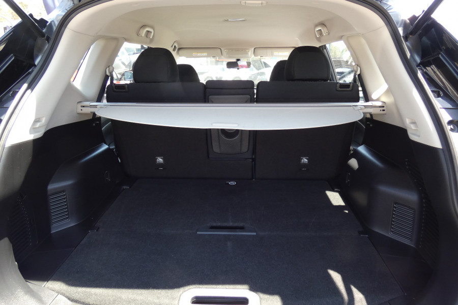 2022 Nissan X-Trail T32 MY22 ST 4WD SUV Image 10