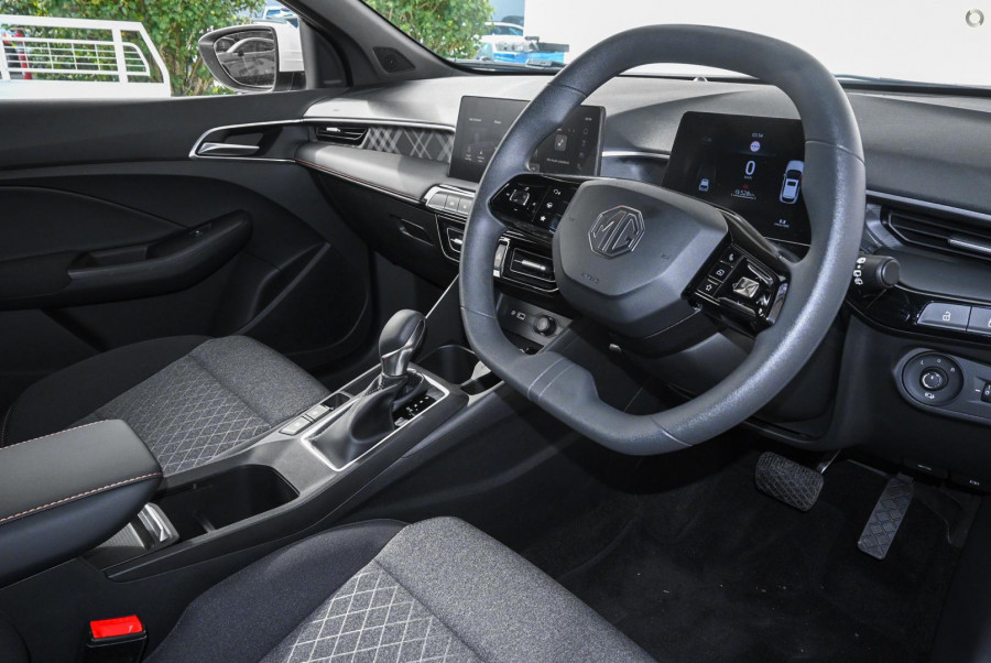 2024 MY24.5 MG MG3 ZP22 Excite Hatch Image 6