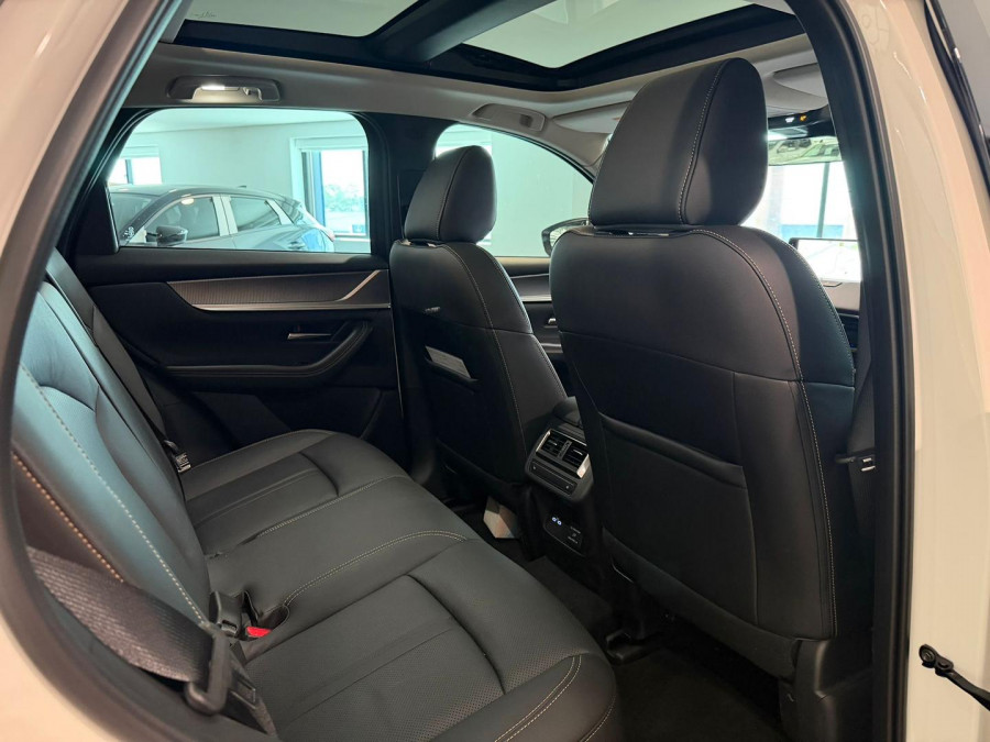 2025 Mazda CX-60 KH Series D50e GT SUV Image 21