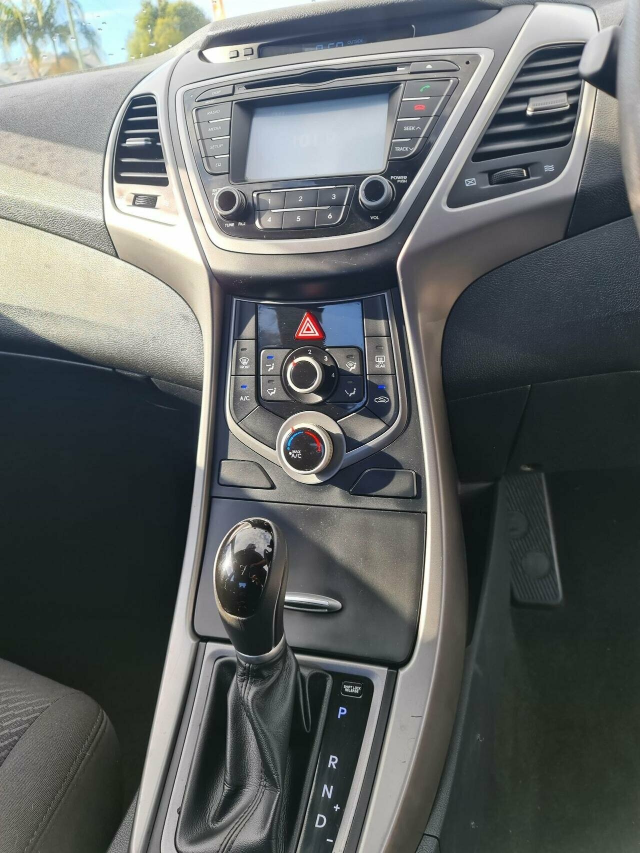 2015 Hyundai Elantra MD3 Active Sedan Image 12