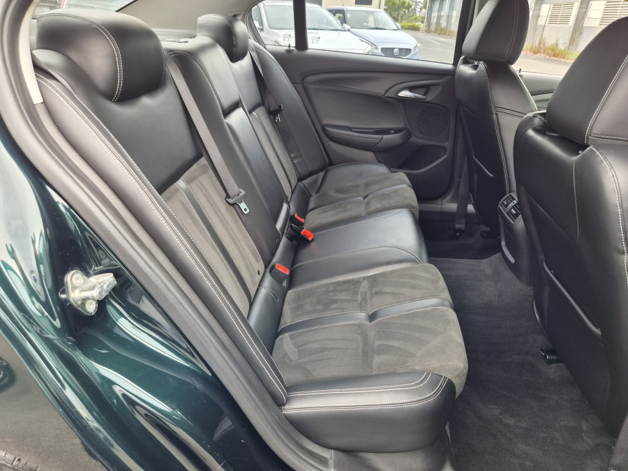 2017 MY16 Holden Commodore VF Series II SV6 Sedan Image 14