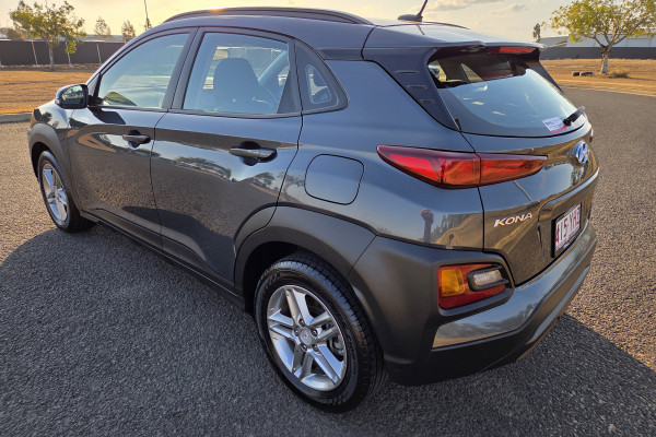 2017 MY18 Hyundai KONA OS Active SUV Image 5
