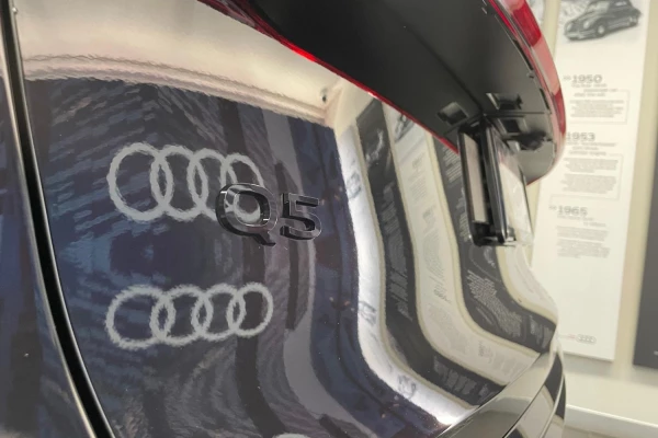 2025 MY26 Audi Q7 4M TDI 170kW SUV Image 13
