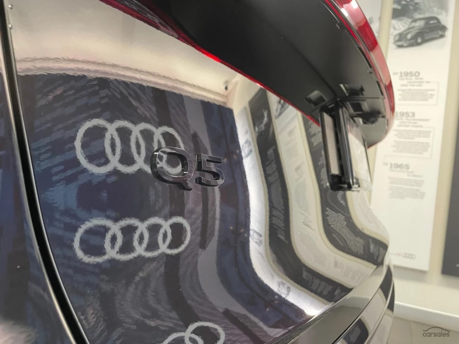 2025 MY26 Audi Q7 4M TDI 170kW SUV Image 13