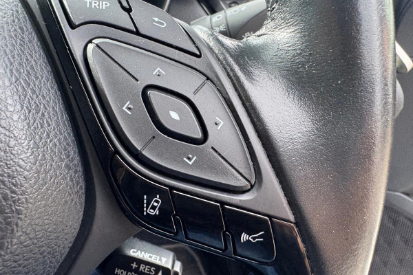 2019 Toyota C-HR NGX10R Koba SUV Image 18