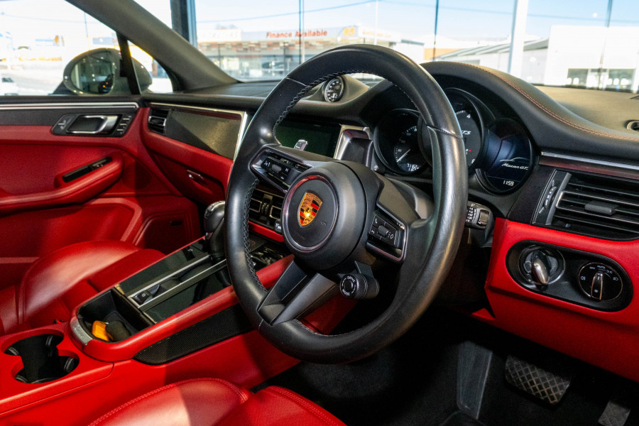 2022 MY23 Porsche Macan 95B GTS SUV