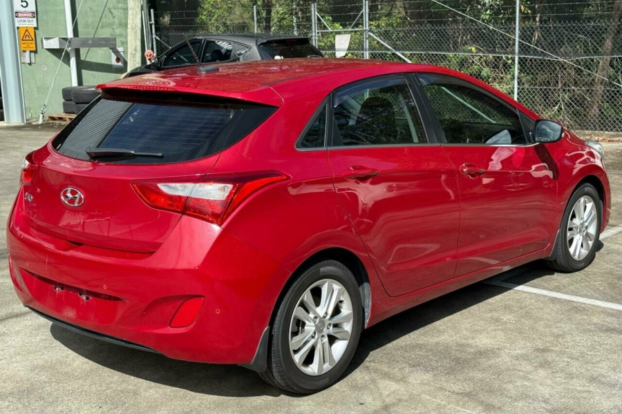 2014 Hyundai i30 GD2 Elite Hatch Image 6