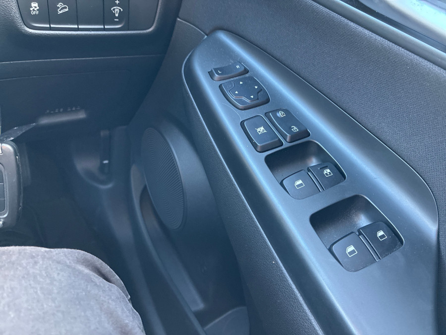 2021 MY22 Hyundai KONA OS.V4  SUV Image 23