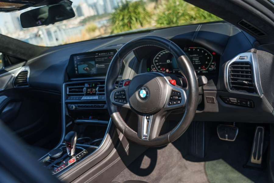 2021 BMW M8 Competition Coupe Image 10