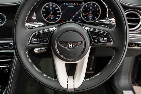 2023 Bentley Flying Spur 3S Azure V8 Sedan image 11