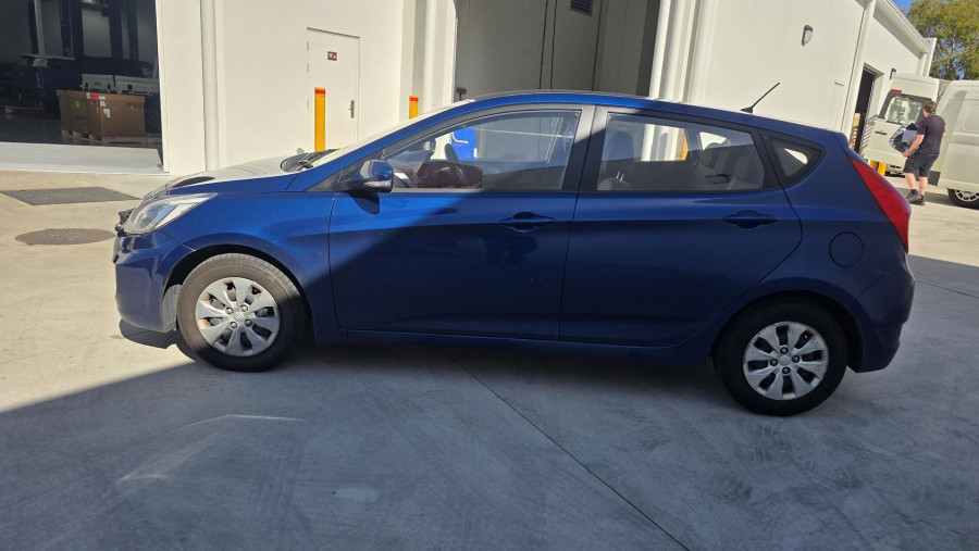 2015 MY16 Hyundai Accent RB3 Active Hatch Image 16
