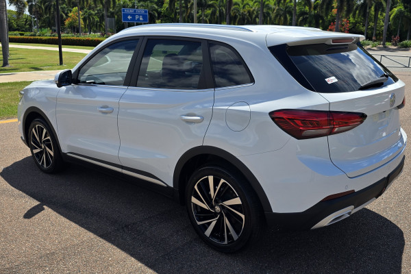 2026 MG ZS Essence Hybrid+ SUV Image 9