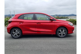 2025 MG 3 MG3 1.5petrol/ cvt/ excite Hatch