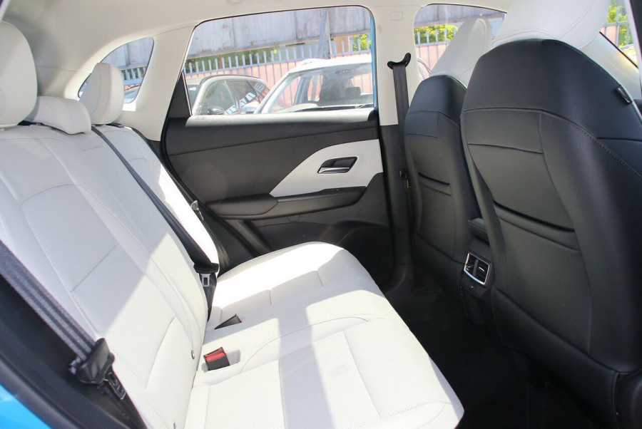 2024 MG ZS ZS32 Essence Hybrid+ SUV Image 8
