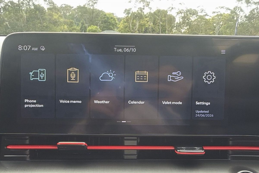 2025 Hyundai KONA SX2.V2 Premium N Line SUV Image 15