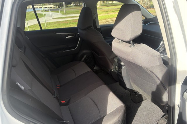 2024 Toyota RAV4 AXAH54R GXL SUV Image 10