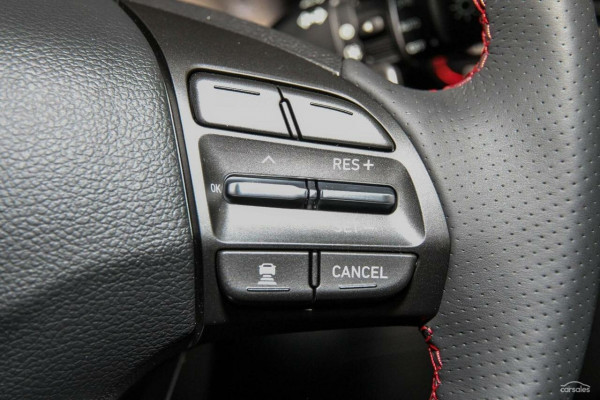 2018 Hyundai i30 PD SR Hatch Image 14