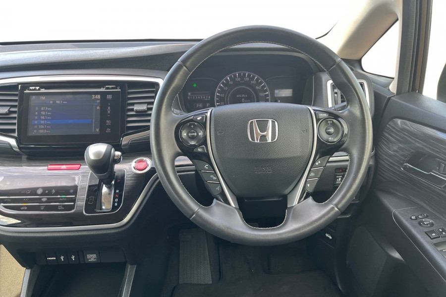 2015 MY16 Honda Odyssey 5th Gen VTi-L SUV Image 15