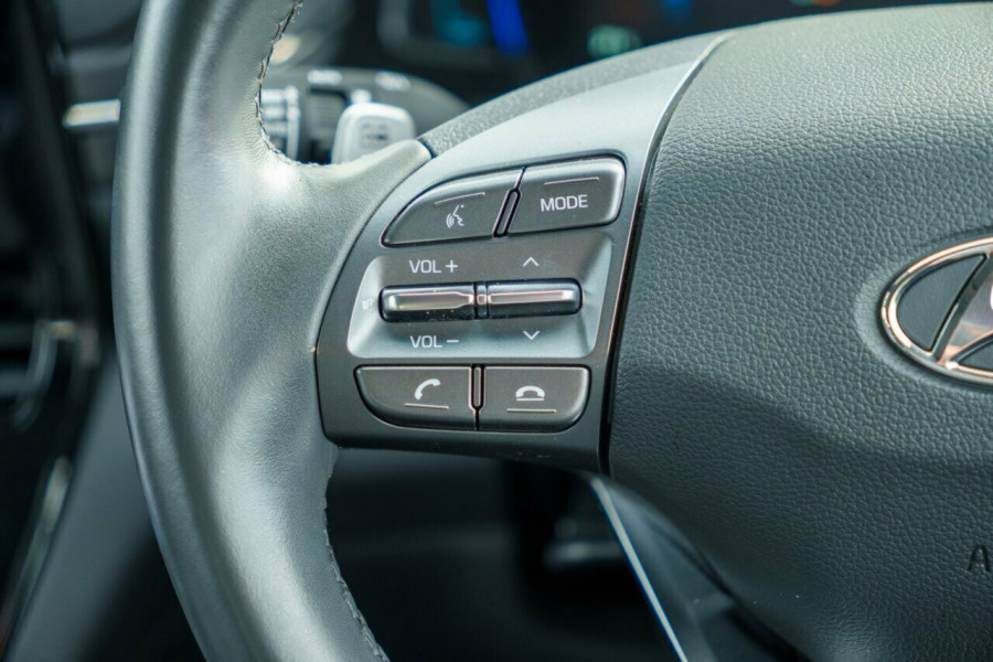 2022 Hyundai IONIQ AE.V4 Electric Elite Coupe Image 10