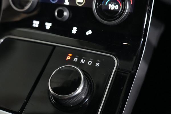 2020 Land Rover Range Rover Velar L560 P250 R-Dynamic S SUV Image 16