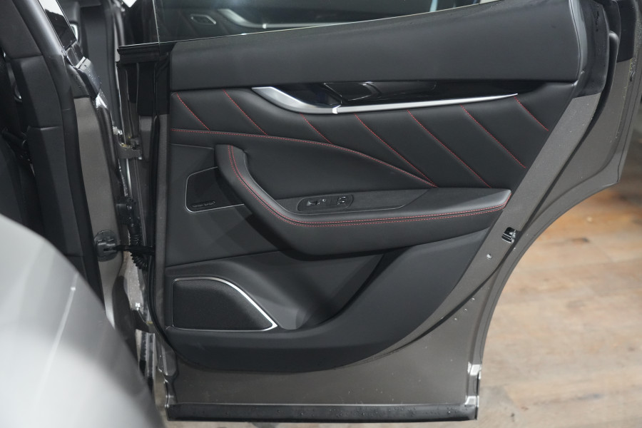 2021 Maserati Levante GranSport SUV Image 32