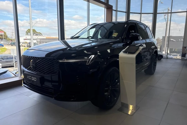 2026 Volvo XC90 L Series  Black Edition SUV Image 1
