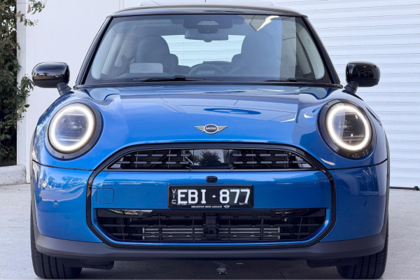 2026 MINI Cooper F66 C Classic Hatch image 13