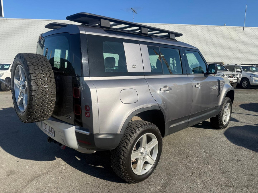 2020 Land Rover Defender L663 110 D240 SE SUV Image 7