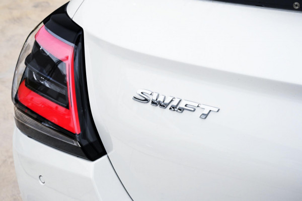 2026 Suzuki Swift UZ Hybrid Hatch Image 10