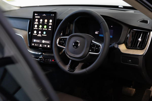 2026 Volvo XC60 UZ Plus B5 Bright SUV Image 16