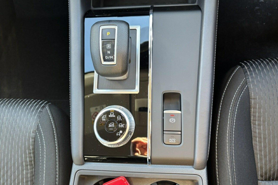 2024 Mitsubishi Outlander ZM ES SUV Image 29
