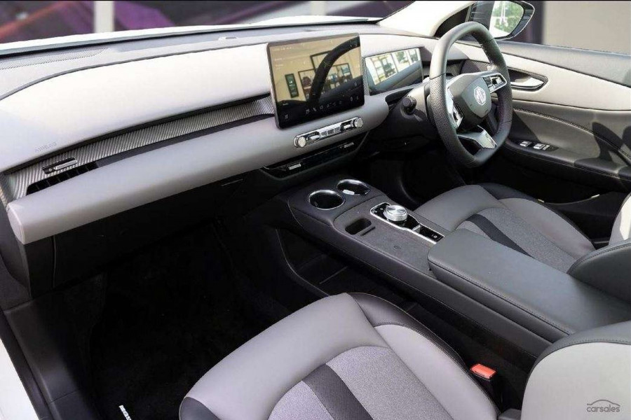 2025 MG MGS5 EV ZS3EM Essence 49 SUV Image 19