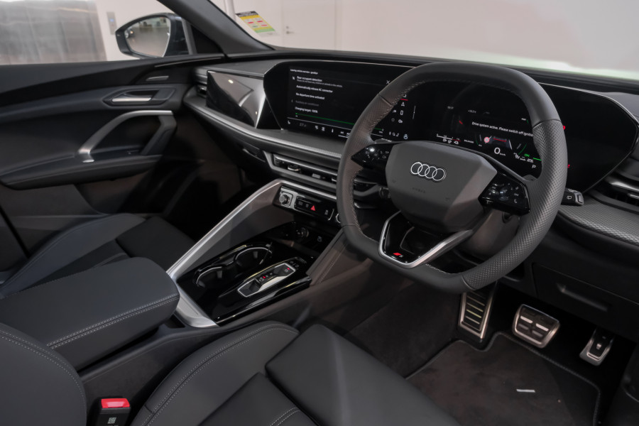 2026 Audi Q5 e-hybrid 270kW SUV