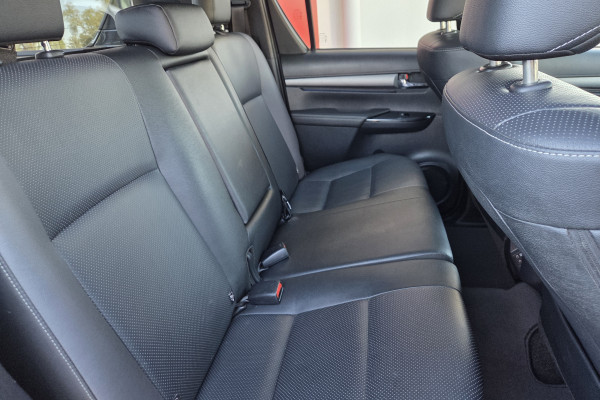 2024 Toyota HiLux B228460HR Rogue Ute Image 10