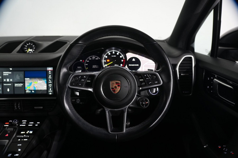 2018 Porsche Cayenne E-Hybrid SUV Image 14