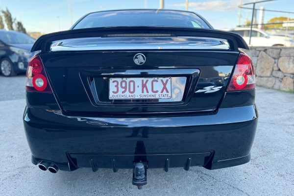2002 Holden Commodore VY SS Sedan Image 6
