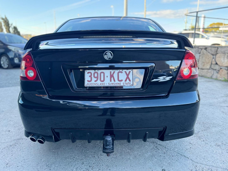 2002 Holden Commodore VY SS Sedan Image 6
