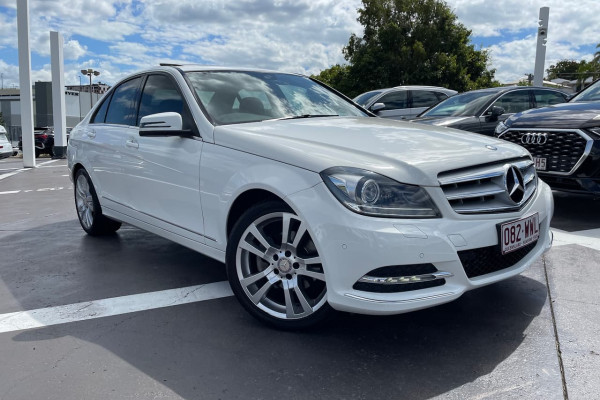 Mercedes-Benz C-class Elegance W204  C250 BlueE