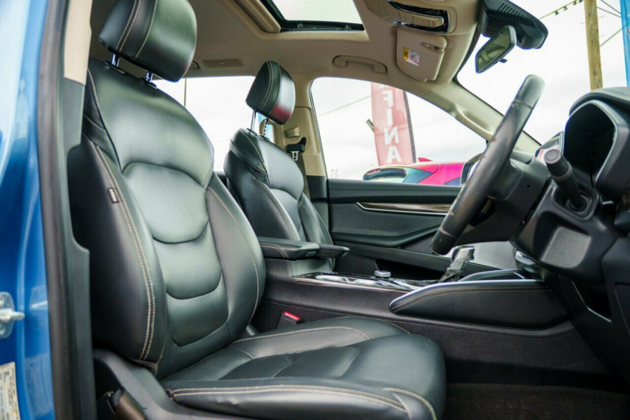 2019 LDV D90 SV9A Deluxe Wagon Image 19