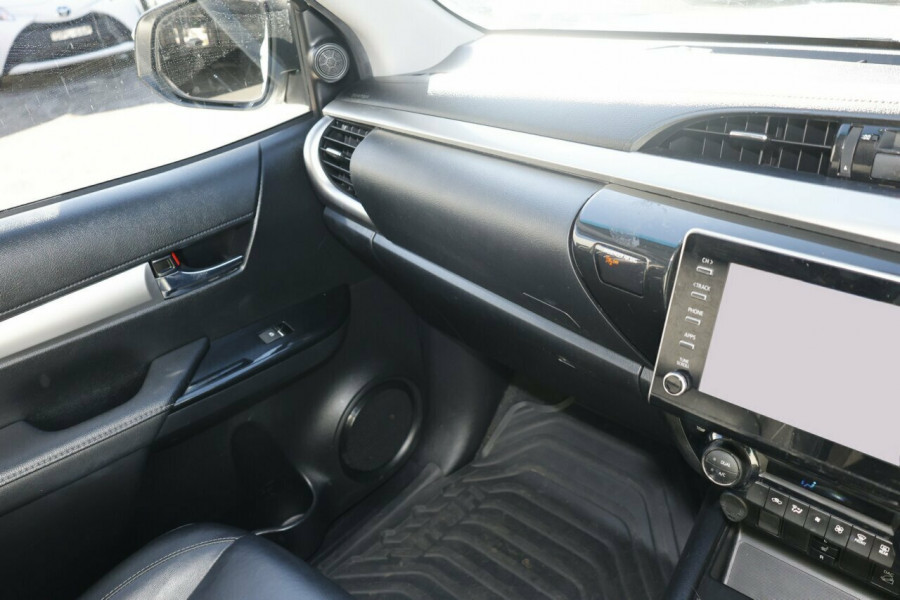 2023 Toyota HiLux GUN126R SR5 Ute Image 10