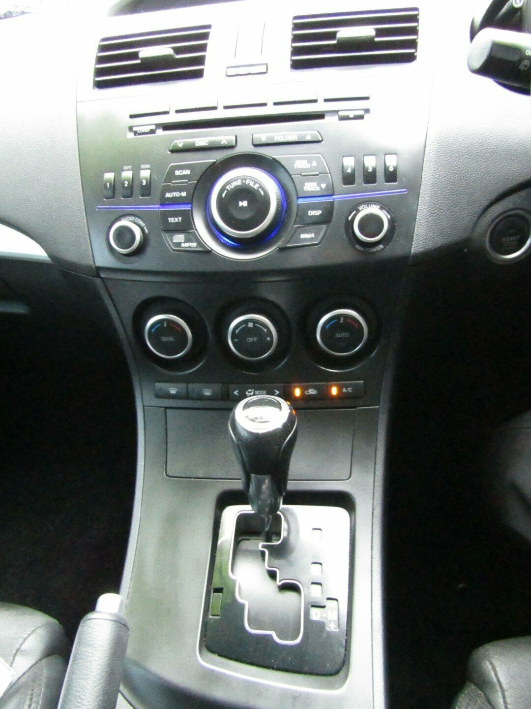 2013 Mazda 3 BL10L2 MY13 SP25 Activematic Hatchback Image 12