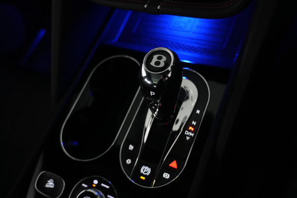 2024 Bentley Bentayga V8 SUV Image 25