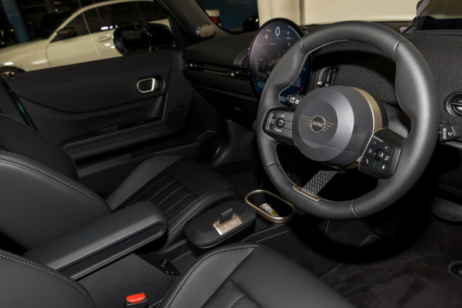 2025 MINI Cooper F65 C Favoured Hatch