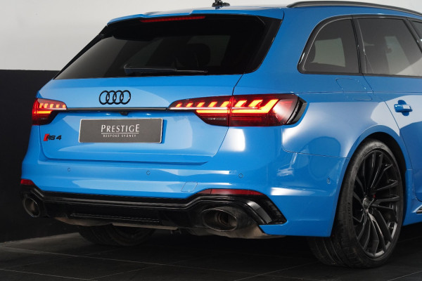 2021 Audi RS4  Quattro SUV Image 19