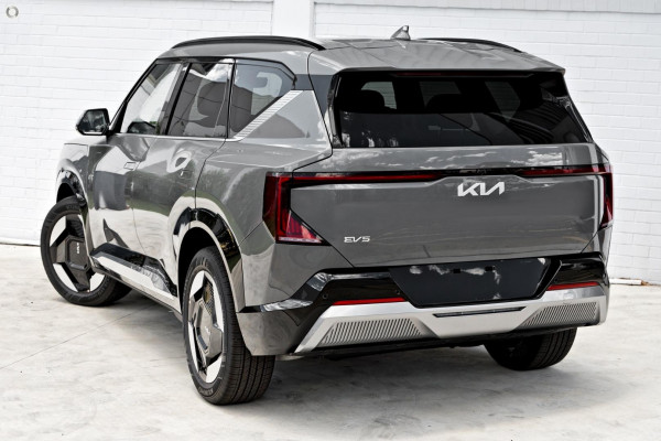 2026 Kia EV5 OVc Earth SUV Image 4