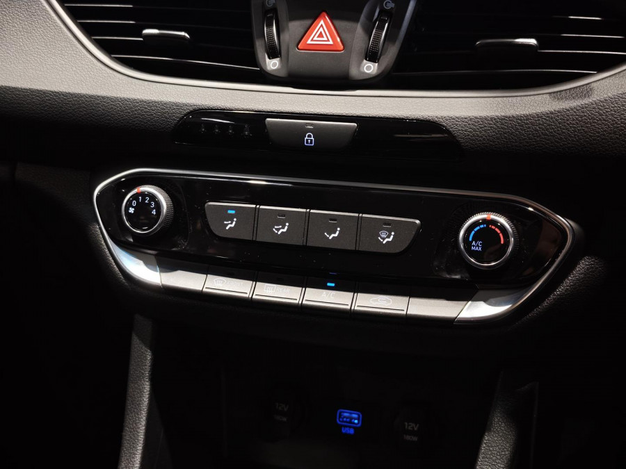 2020 MY21 Hyundai i30 PD.V4  Hatch Image 12
